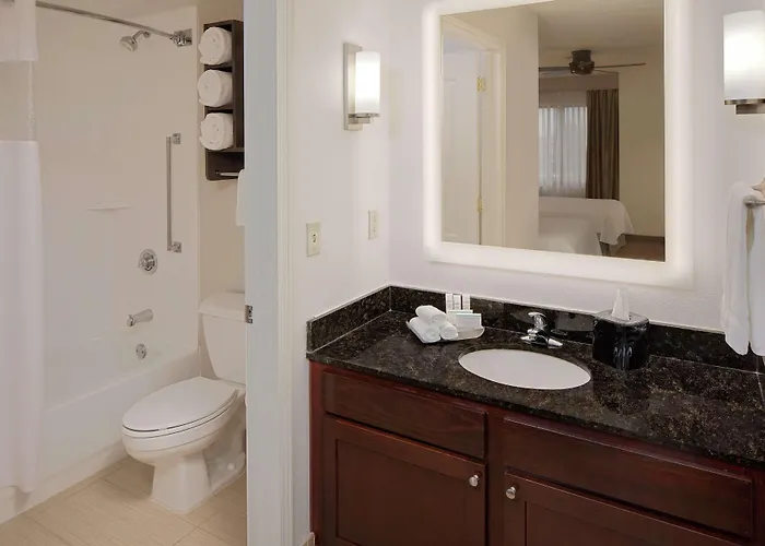 Hotel Homewood By Hilton Minneapolis-mall Of America 3*