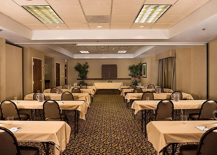 Hotel Homewood By Hilton Minneapolis-mall Of America 3*